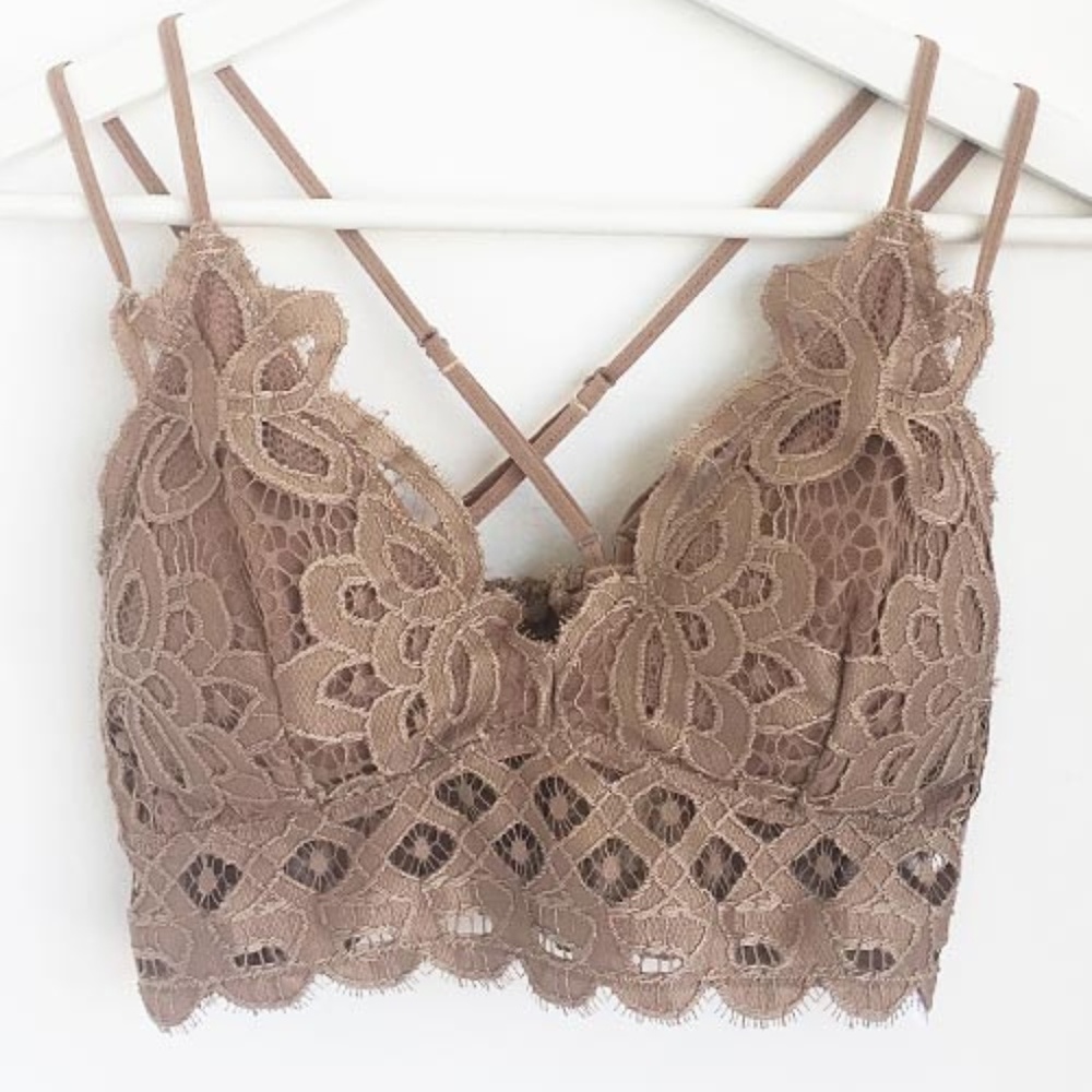 XOXO Scalloped Lace Bralette - Cocoa